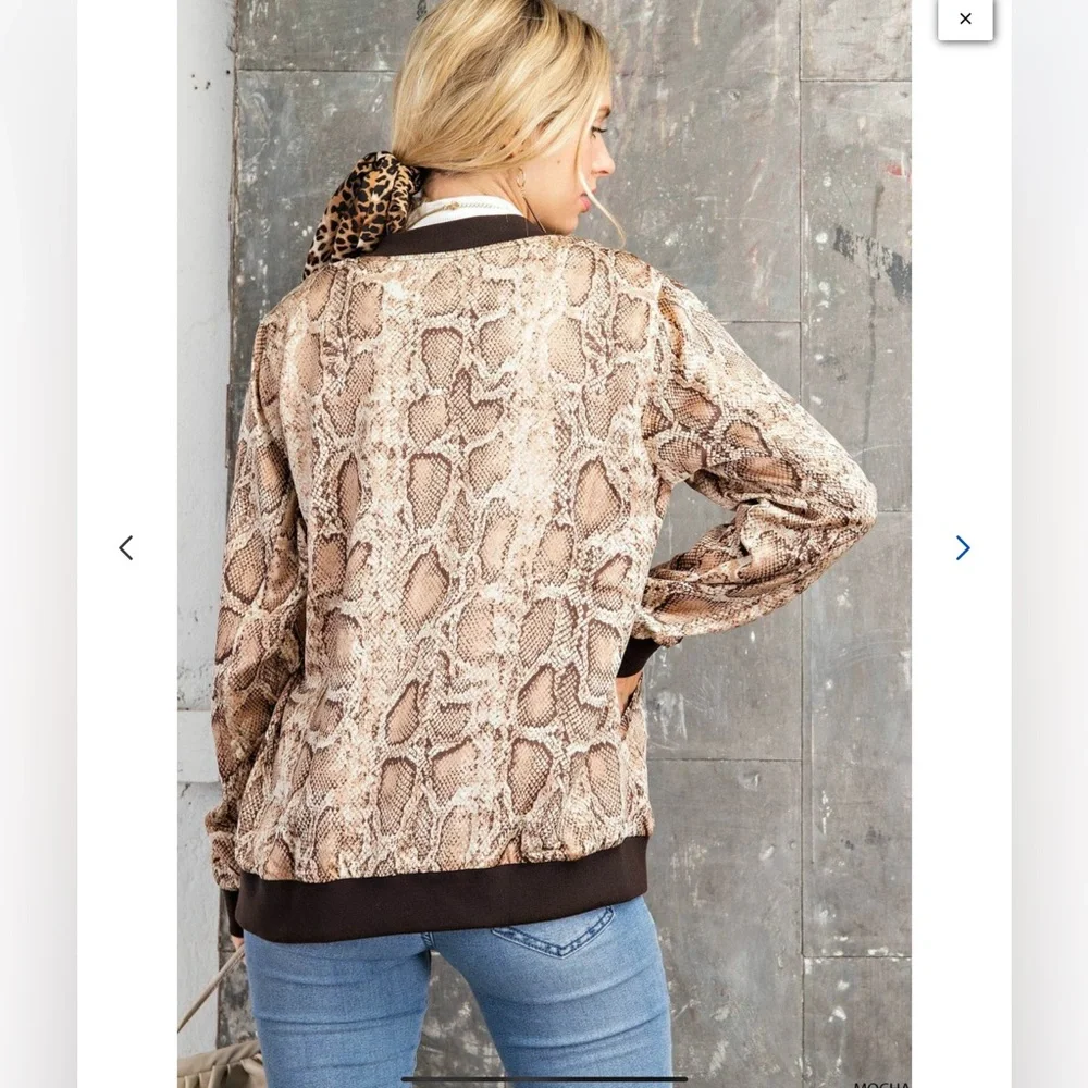 ❤️❤️ Kori America Womens Python Printed Bomber Jacket sizeM❤️❤️_6